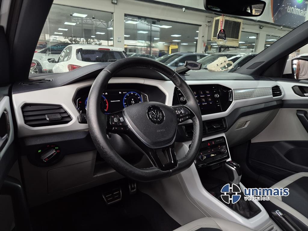 VOLKSWAGEN T-CROSS 1.4 250 TSI TOTAL FLEX HIGHLINE AUTOMÁTICO — foto 18