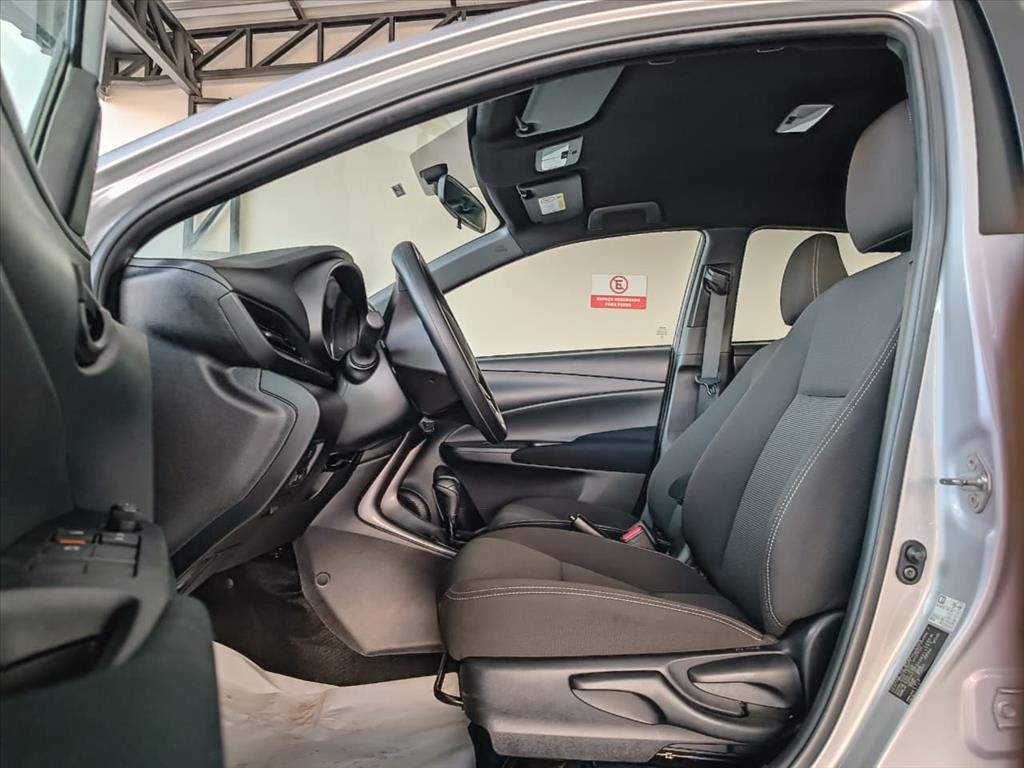 YARIS 1.5 16V FLEX XL MULTIDRIVE4