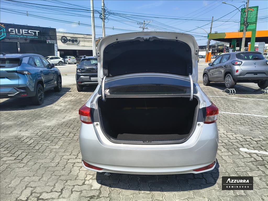YARIS 1.5 16V FLEX SEDAN XS CONNECT MULTIDRIVE6