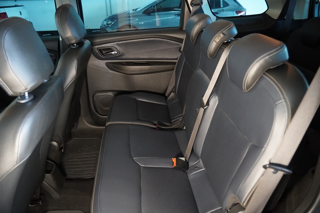 SPIN 1.8 PREMIER 8V FLEX 4P AUTOMÁTICO9