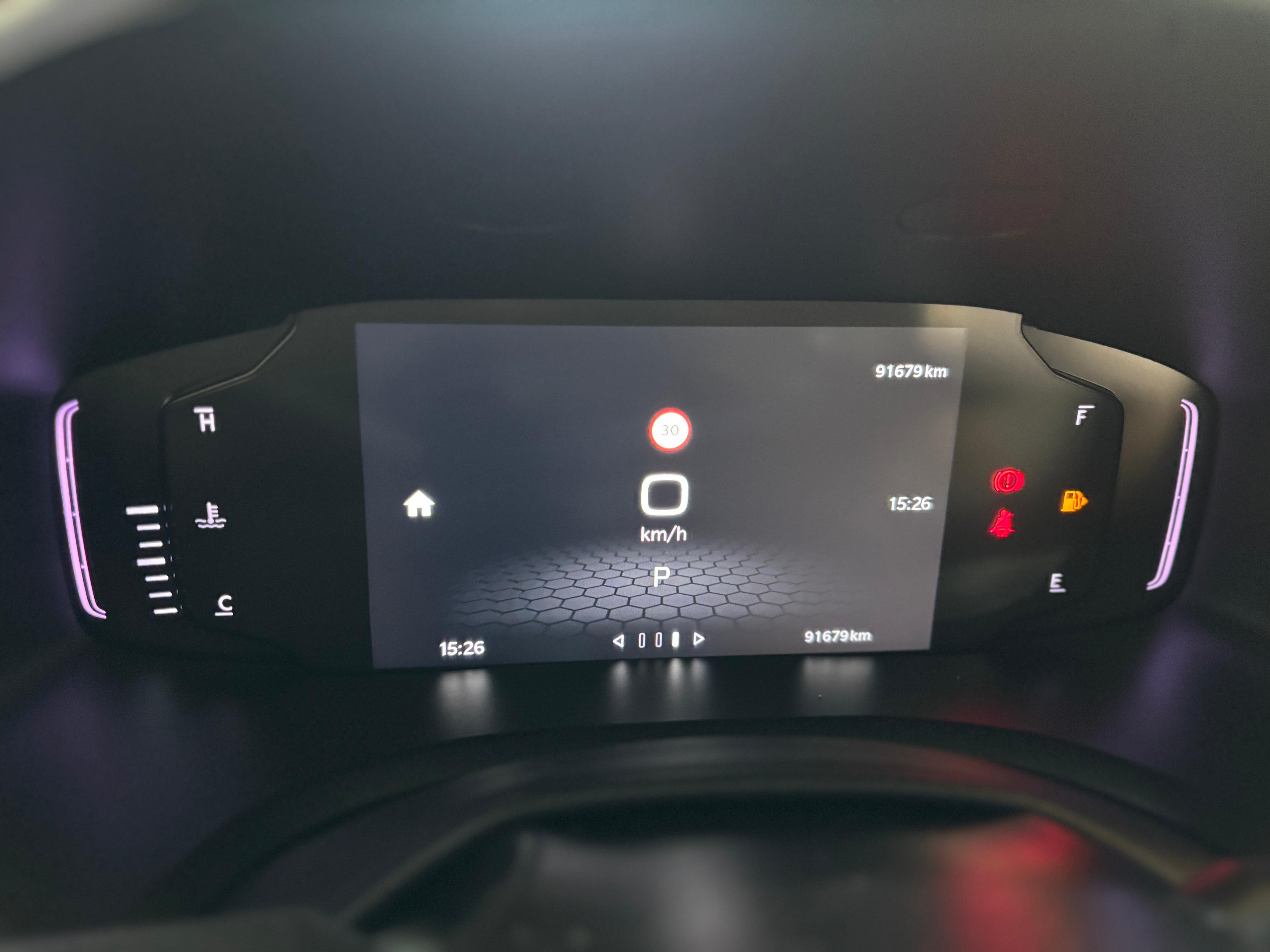Jeep-RENEGADE-1.3 T270 TURBO FLEX LONGITUDE AT6
