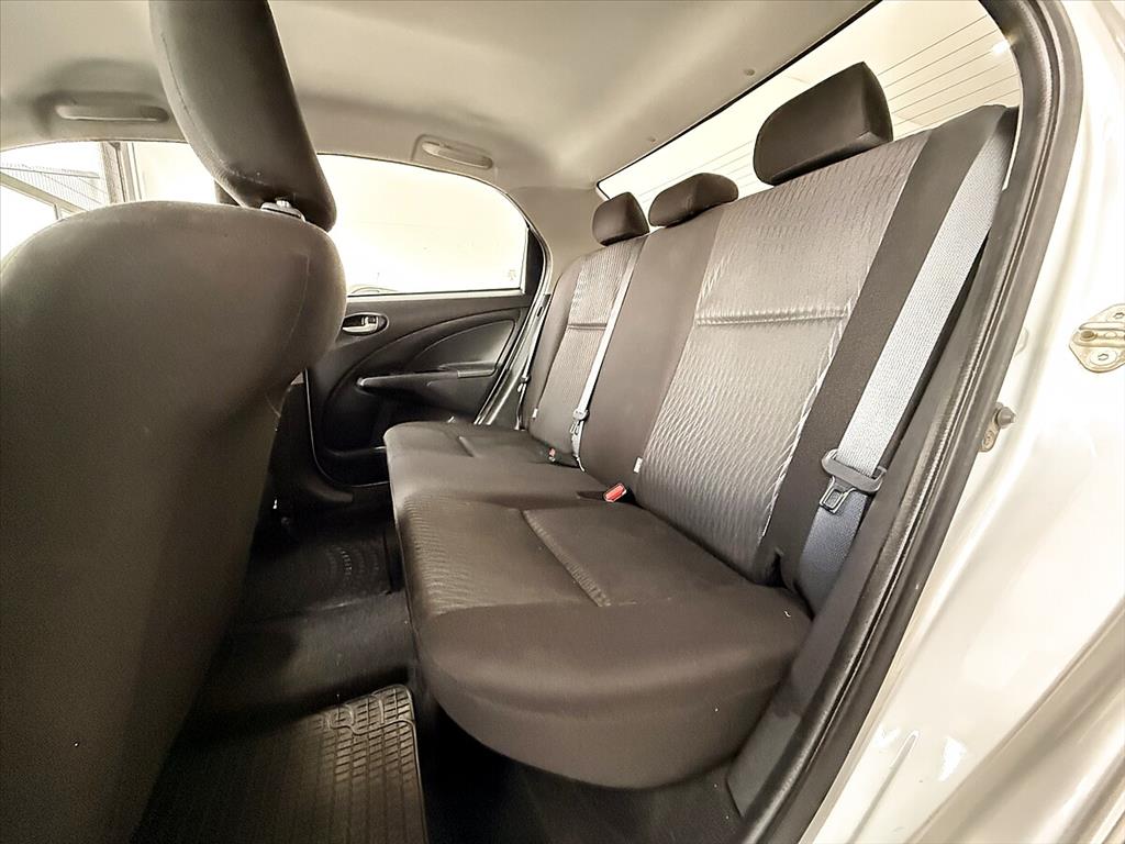 Toyota Etios - 1.5 X SEDAN 16V FLEX 4P MANUAL