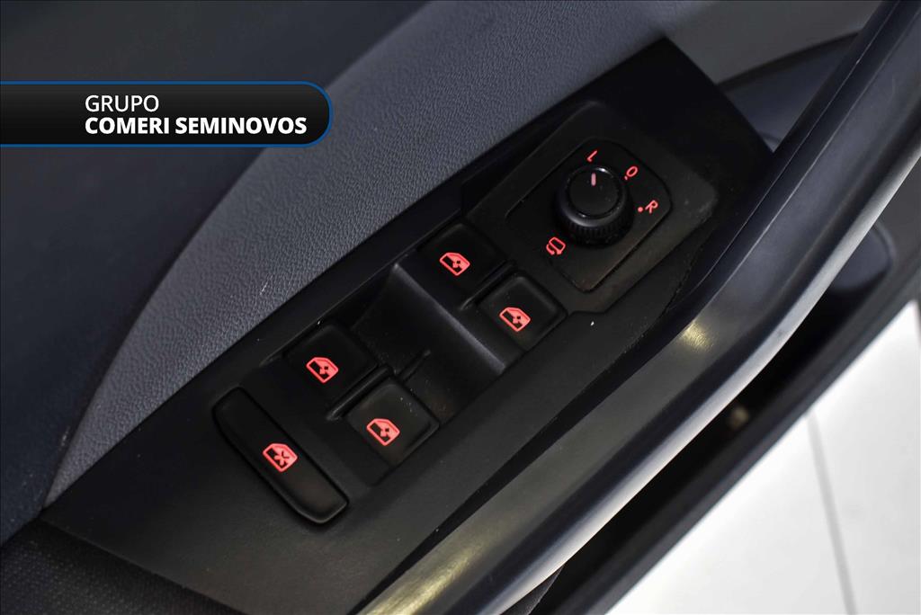 T-CROSS 1.0 200 TSI TOTAL FLEX COMFORTLINE AUTOMÁTICO