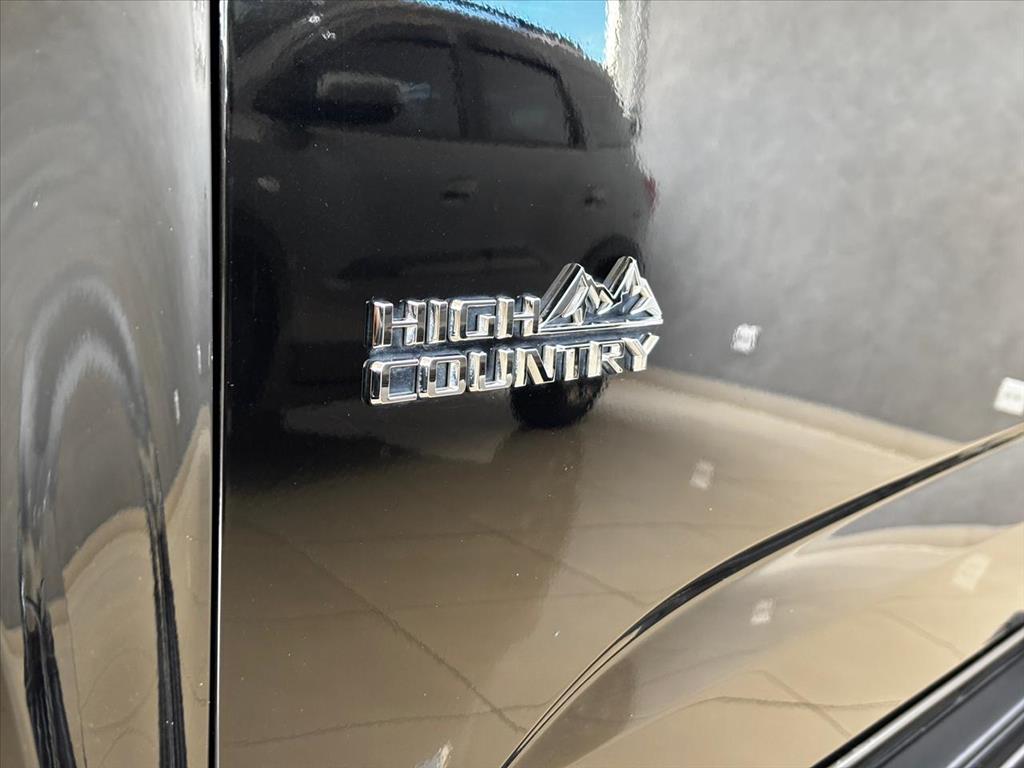 TRAILBLAZER 2.8 16V TURBO DIESEL HIGH COUNTRY 7L 4X4 AUTOMÁTICO TRAILBLAZER 2.8 16V TURBO DIESEL HIGH COUNTRY 7L 4X4 AUTOMÁTICO