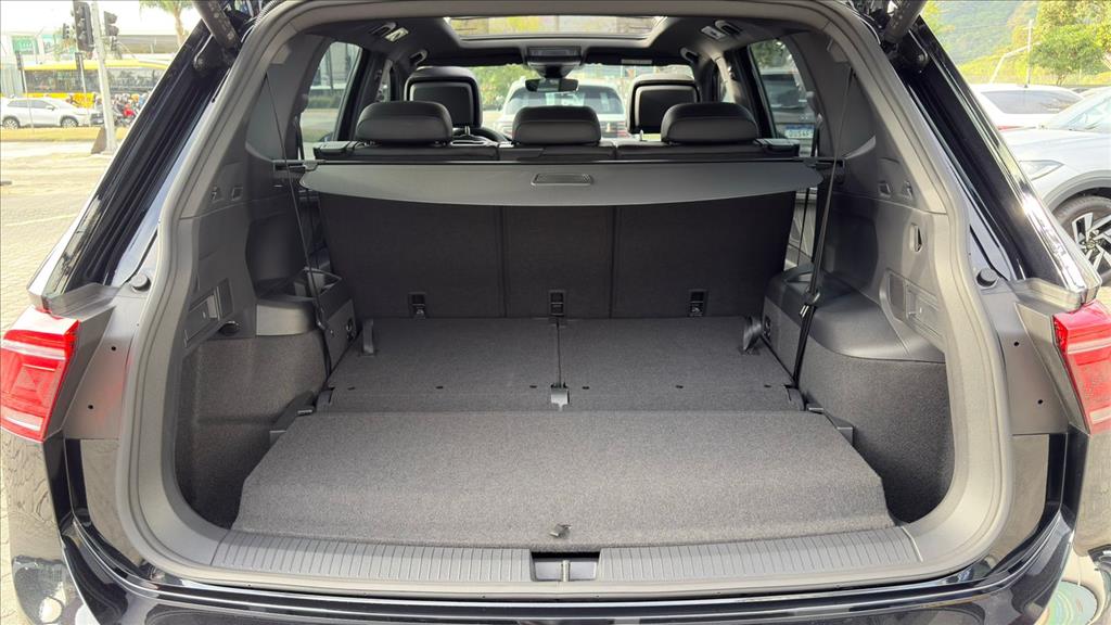 TIGUAN 2.0 300 TSI GASOLINA ALLSPACE R-LINE AUTOMÁTICO17