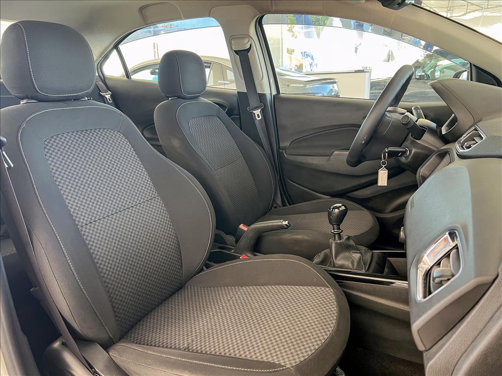 PRISMA 1.4 MPFI LT 8V FLEX 4P MANUAL18