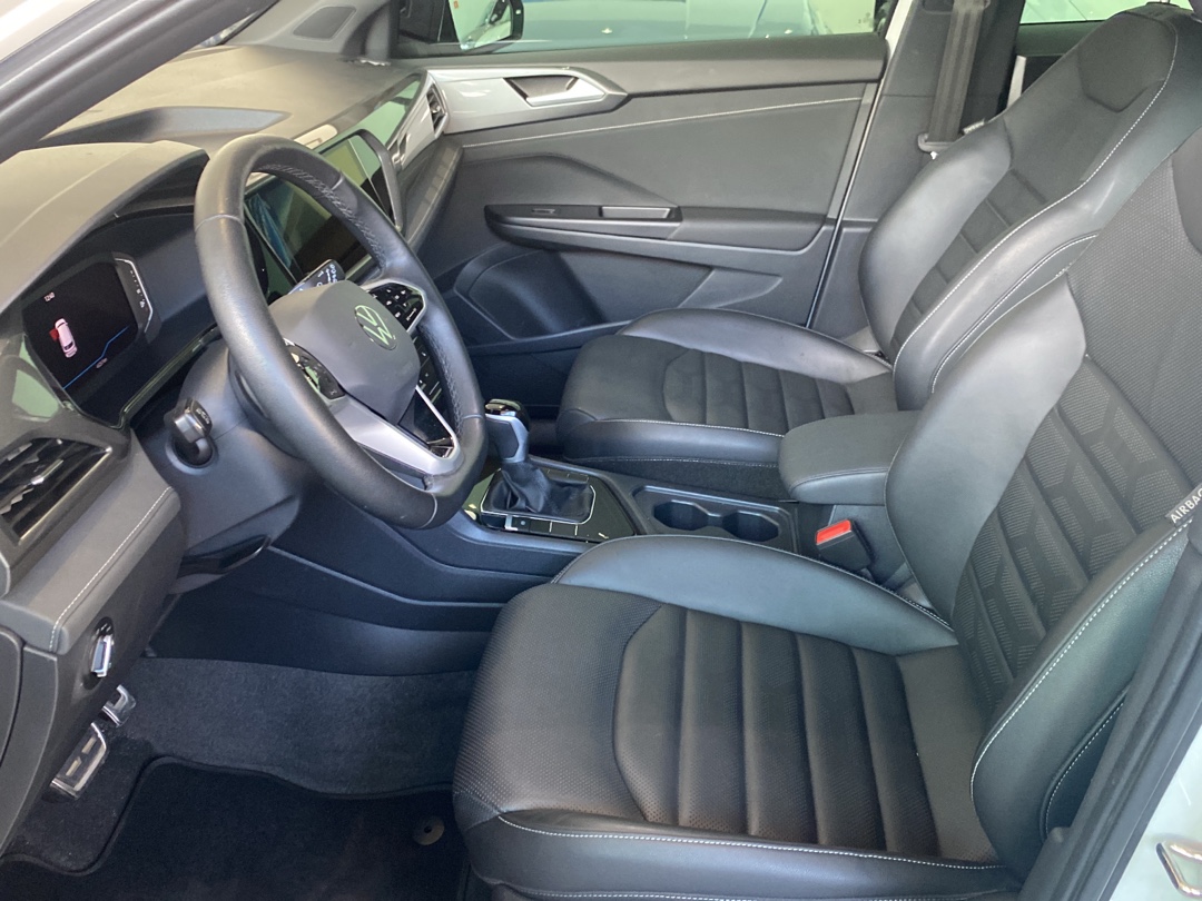 TAOS 1.4 250 TSI TOTAL FLEX HIGHLINE AUTOMÁTICO6