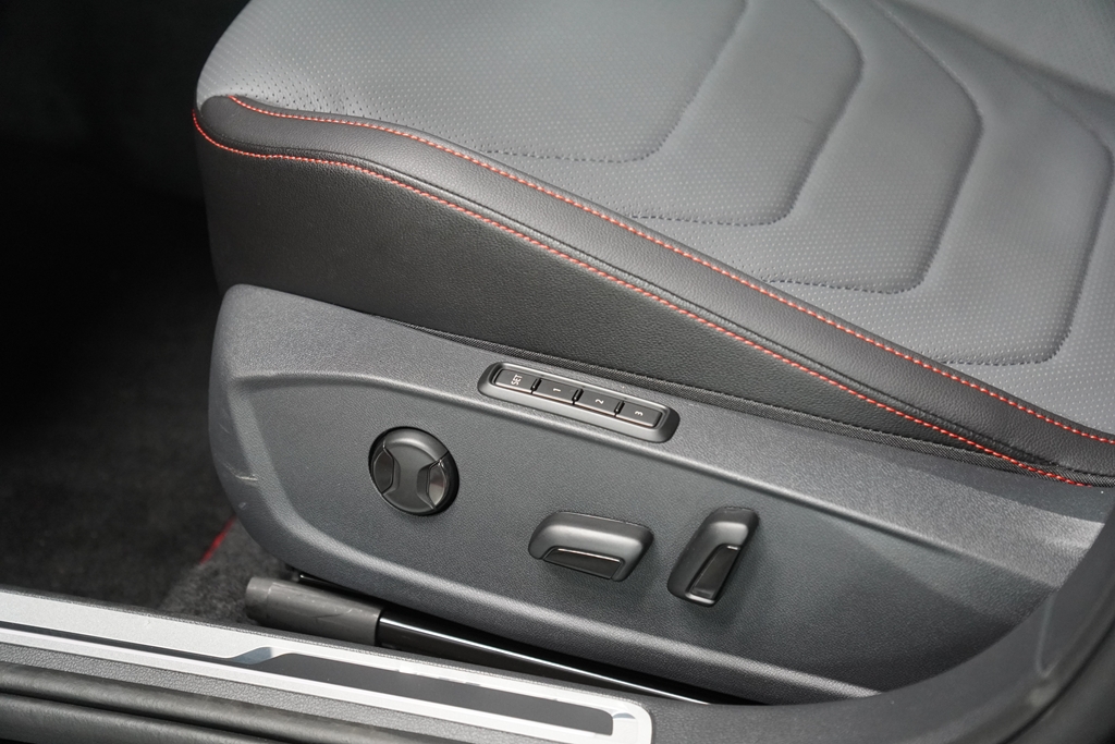 JETTA 2.0 350 TSI GASOLINA GLI DSG9