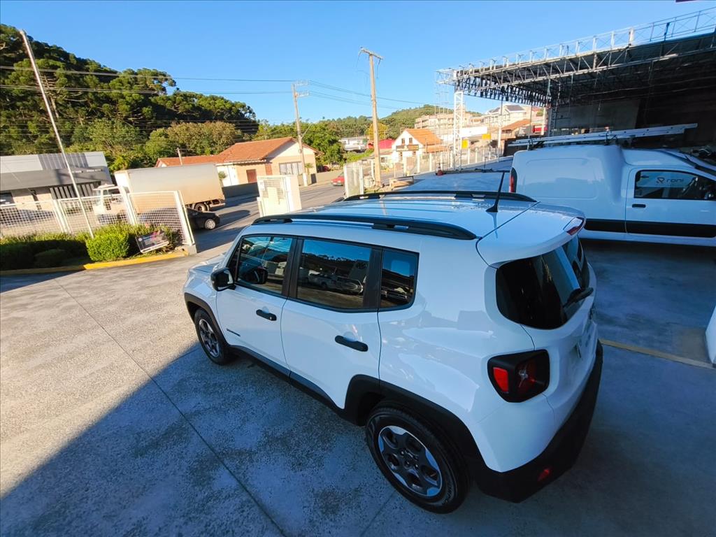 RENEGADE 1.8 16V FLEX 4P AUTOMÁTICO11