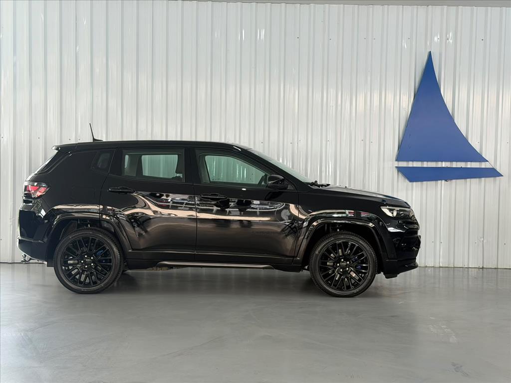 COMPASS 1.3 T270 TURBO HÍBRIDO S 4XE AT61