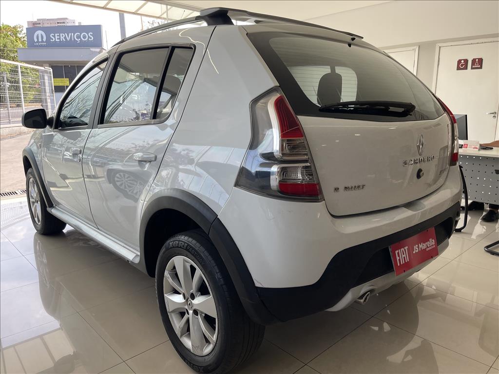 SANDERO 1.6 STEPWAY 8V FLEX 4P MANUAL SANDERO 1.6 STEPWAY 8V FLEX 4P MANUAL