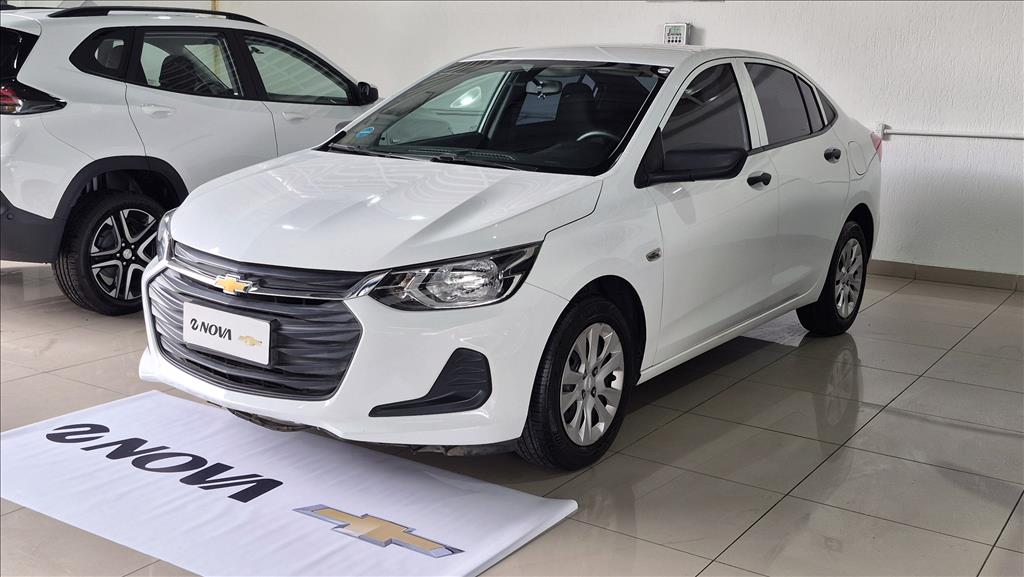 Imagem do veículo em oferta ONIX PLUS