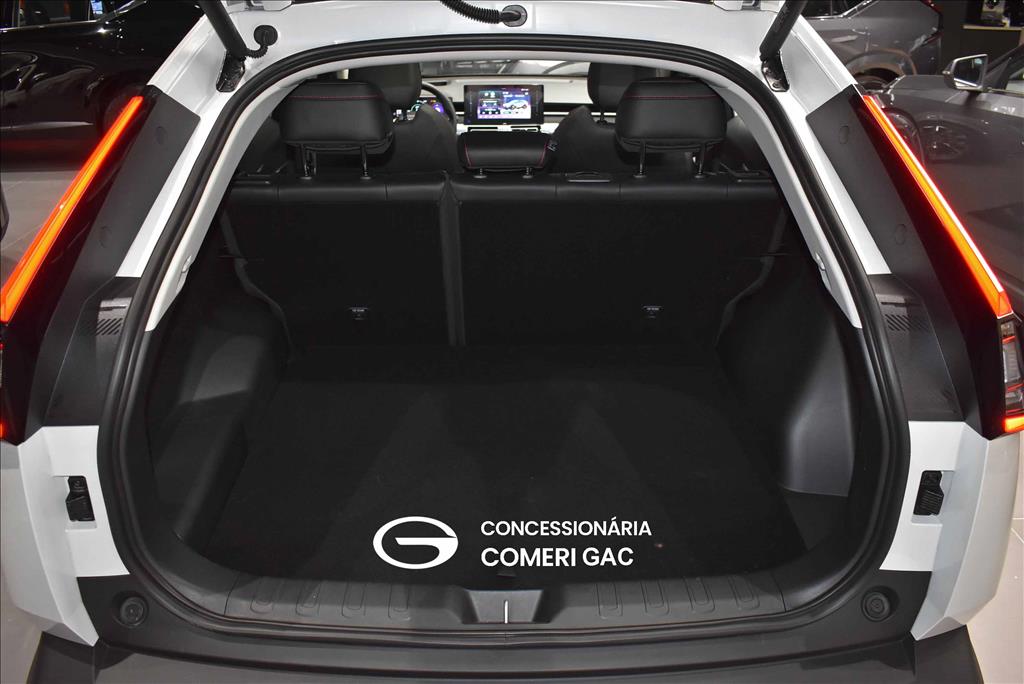 GS4 2.0 HEV ELITE AUTOMÁTICO8 GS4 2.0 HEV ELITE AUTOMÁTICO8