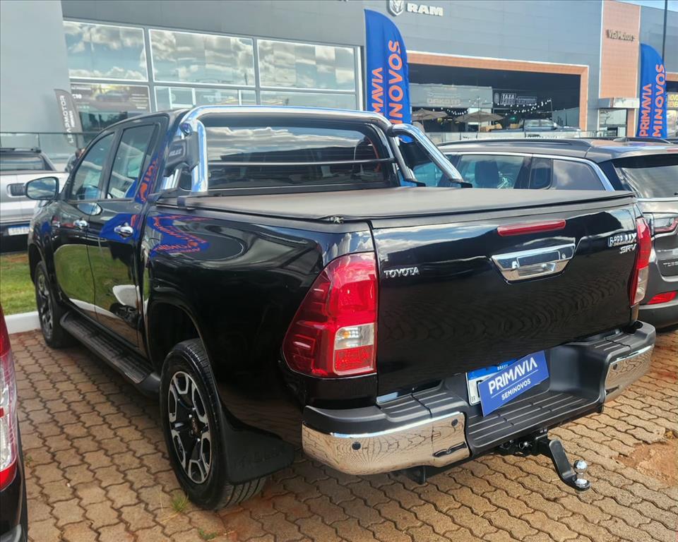 HILUX 2.7 VVT-i FLEX CD SRV 4X2 AUTOMÁTICO2