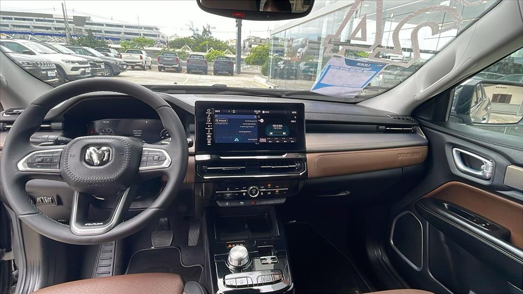 RAMPAGE 2.0 TURBO DIESEL LARAMIE 4X4 AUTOMÁTICO5