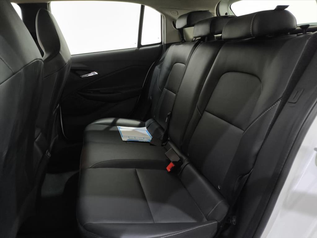 ONIX 1.0 TURBO FLEX PREMIER AUTOMÁTICO9