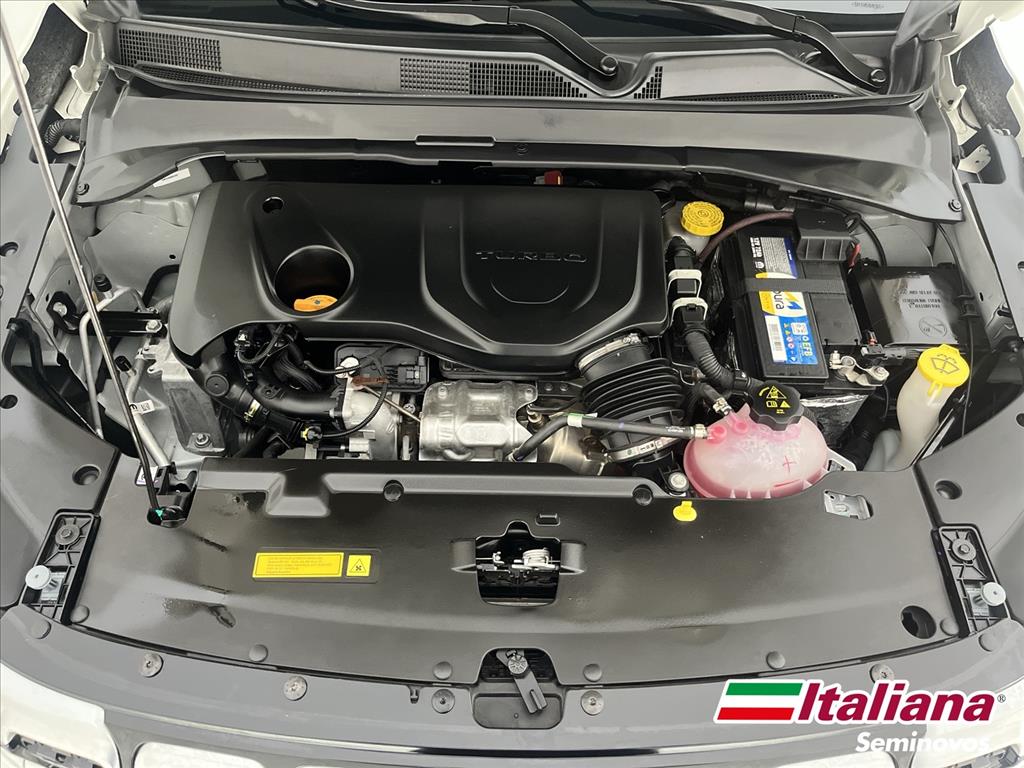 COMMANDER 1.3 T270 TURBO FLEX OVERLAND AT614