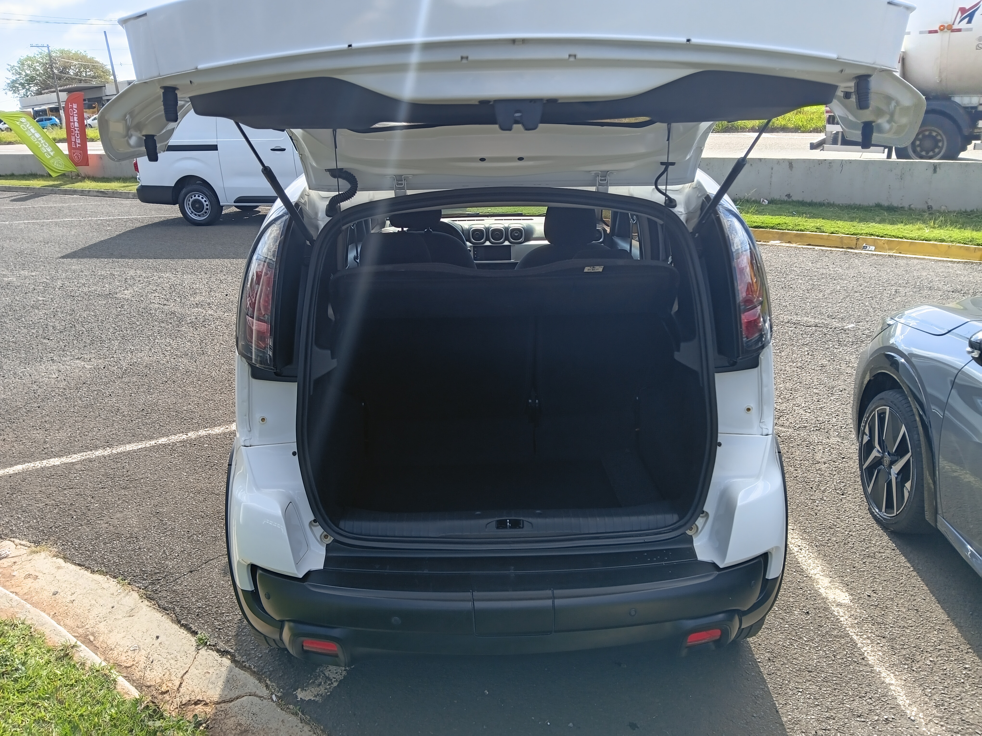 AIRCROSS 1.6 VTI 120 FLEX LIVE EAT611