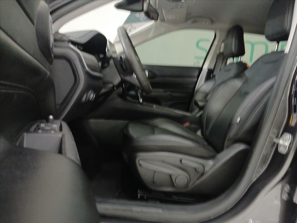 Jeep-COMPASS-1.3 T270 TURBO FLEX LONGITUDE AT6