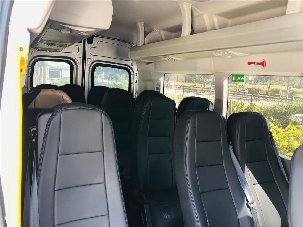 TRANSIT 2.0 ECOBLUE DIESEL MINIBUS 17+1 460E AUTOMÁTICO9