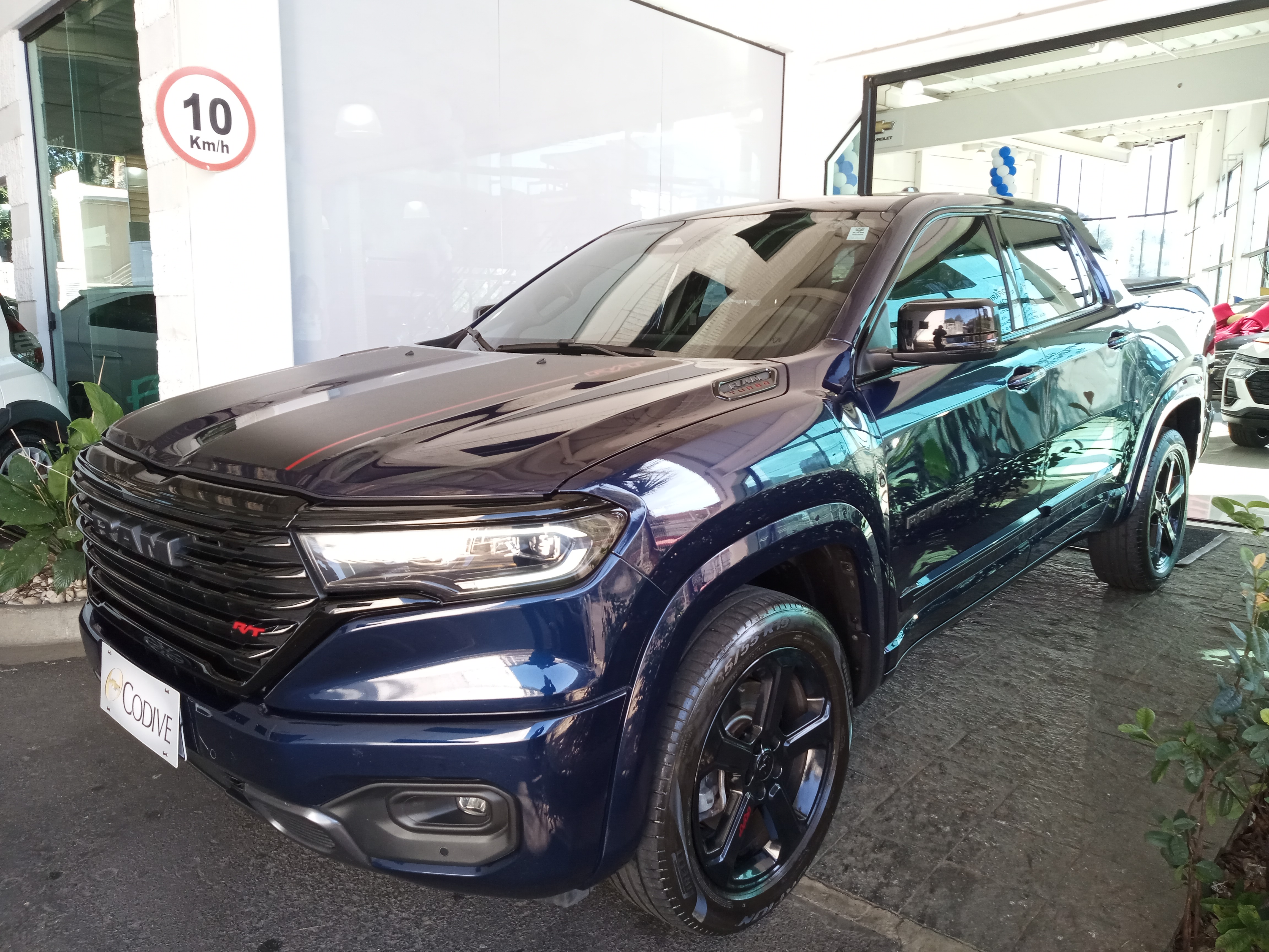 RAMPAGE 2.0 HURRICANE 4 TURBO GASOLINA R/T 4X4 AUTOMÁTICO