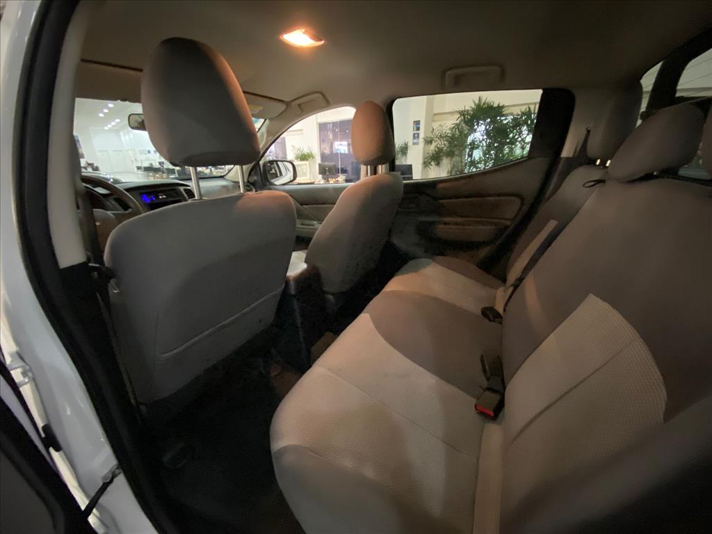 L200 TRITON 2.4 16V TURBO DIESEL GL CD 4X4 MANUAL13