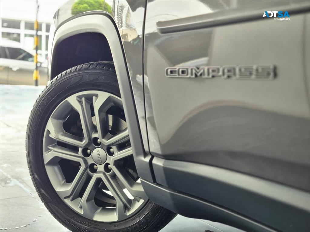 JEEP COMPASS 1.3 T270 TURBO FLEX LONGITUDE AT6