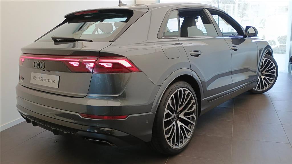Q8 3.0 TFSI GASOLINA PERFORMANCE BLACK QUATTRO TIPTRONIC3