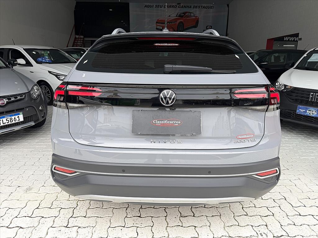 Volkswagen Nivus - 1.0 200 TSI TOTAL FLEX HIGHLINE AUTOMÁTICO