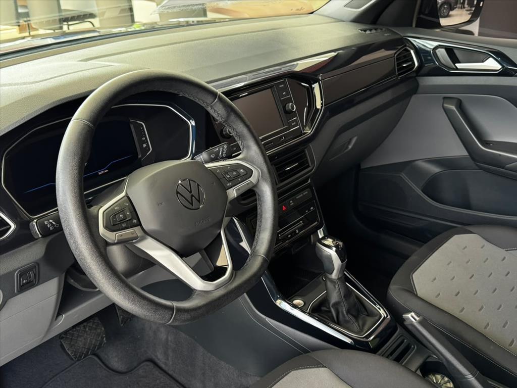 Volkswagen-T-CROSS-1.0 200 TSI TOTAL FLEX COMFORTLINE AUTOMÁTICO