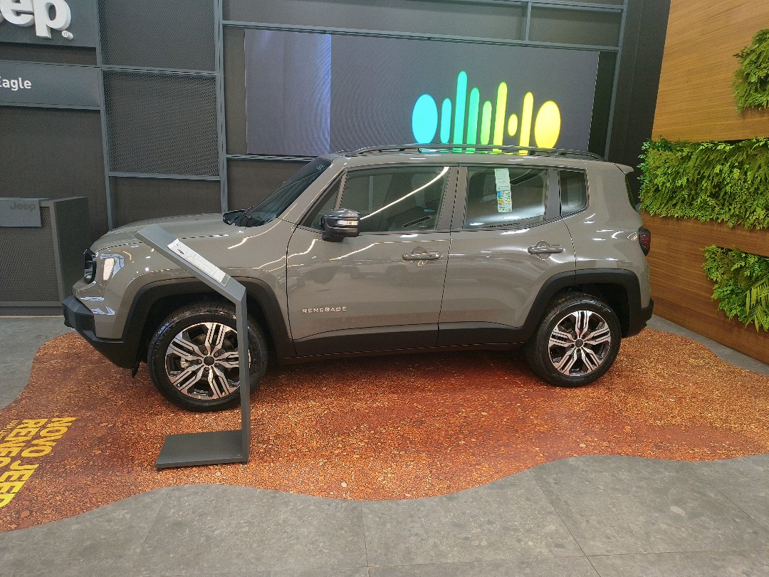 RENEGADE 1.3 T270 TURBO FLEX ALTITUDE AT61