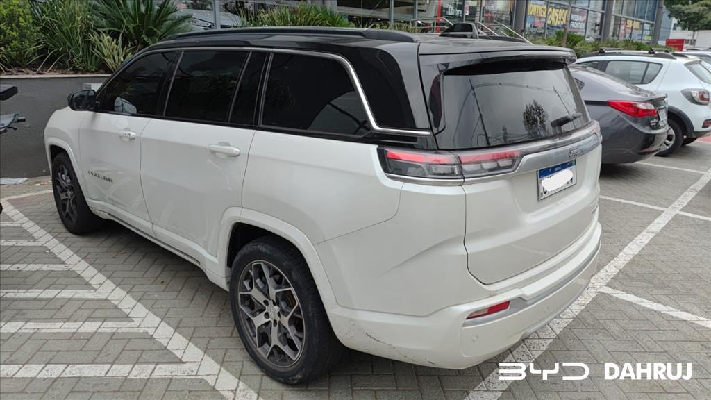 COMMANDER 1.3 T270 TURBO FLEX OVERLAND AT68