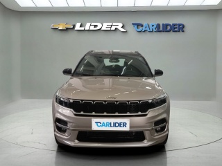 COMMANDER 1.3 T270 TURBO FLEX OVERLAND AT6