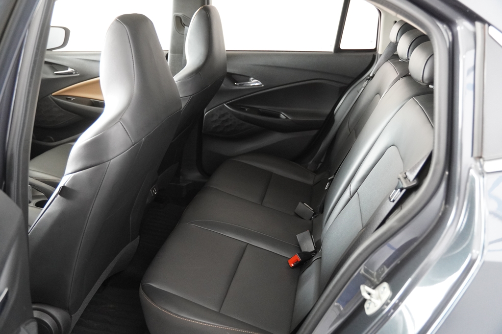 ONIX 1.0 TURBO FLEX PREMIER AUTOMÁTICO8