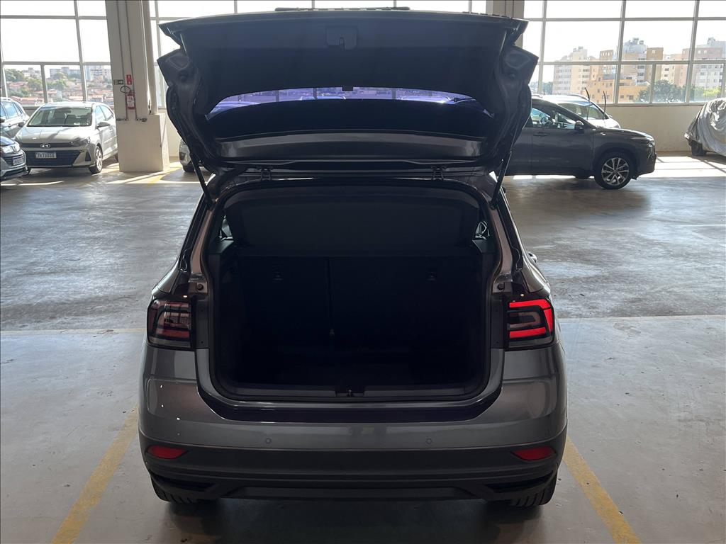 T-CROSS 1.0 200 TSI TOTAL FLEX AUTOMÁTICO7