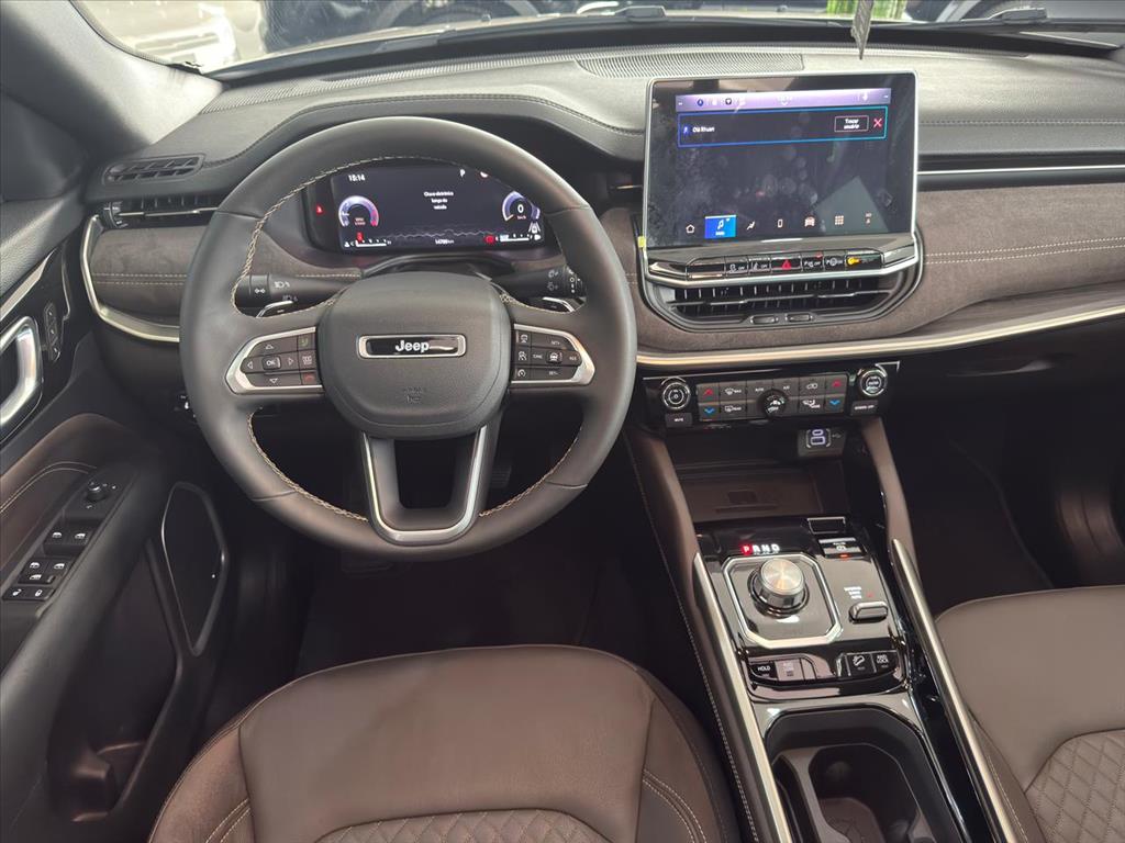 COMMANDER 2.2 TURBO DIESEL OVERLAND AT95