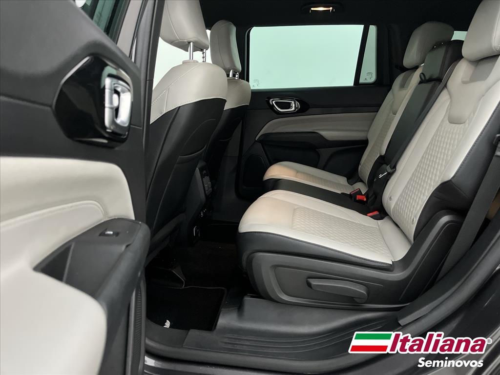 COMMANDER 1.3 T270 TURBO FLEX LIMITED AT69