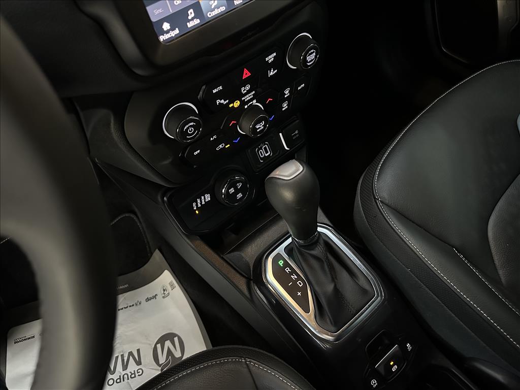 RENEGADE 1.3 T270 TURBO FLEX S 4X4 AT9