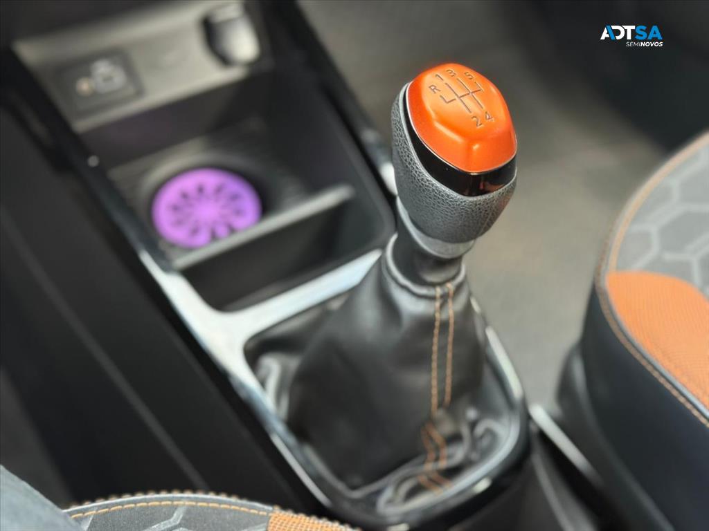 RENAULT KWID 1.0 12V SCE FLEX OUTSIDER MANUAL