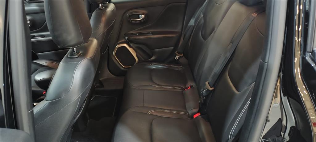RENEGADE 1.8 16V FLEX 4P AUTOMÁTICO7