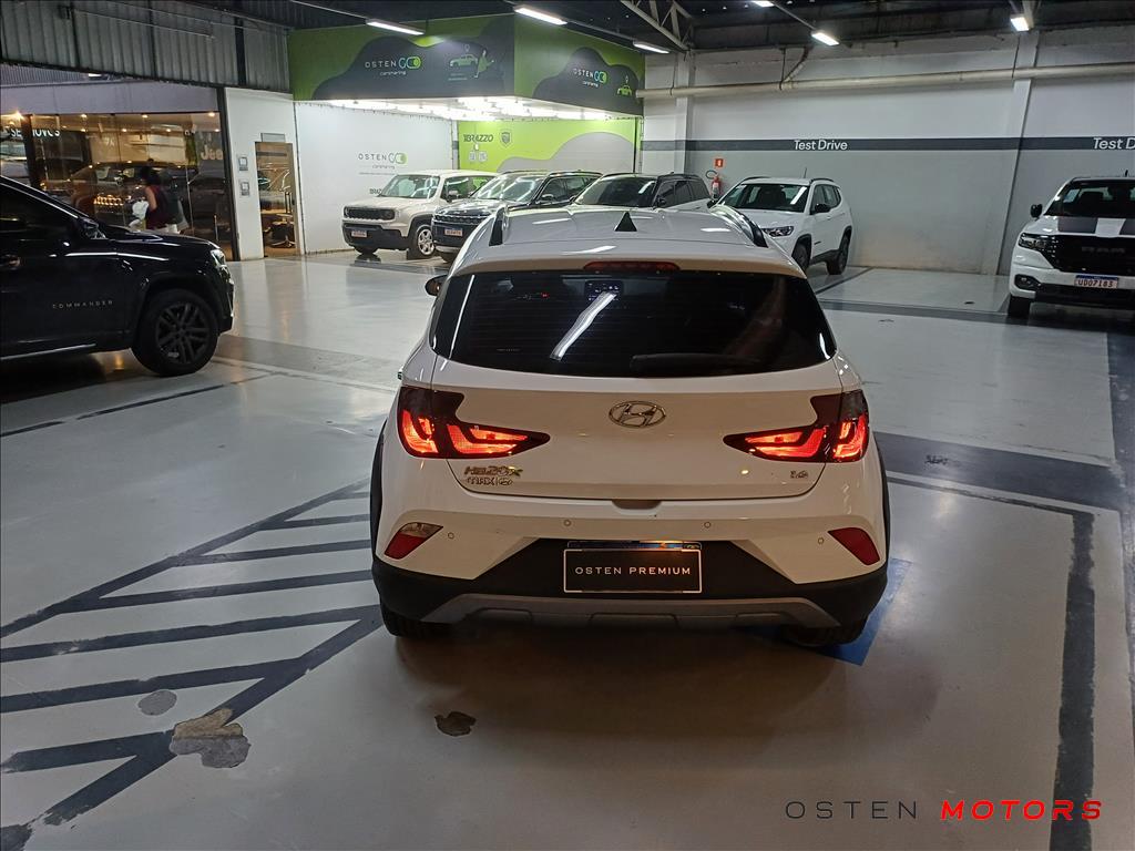 Hyundai-HB20X-1.6 16V FLEX DIAMOND AUTOMÁTICO