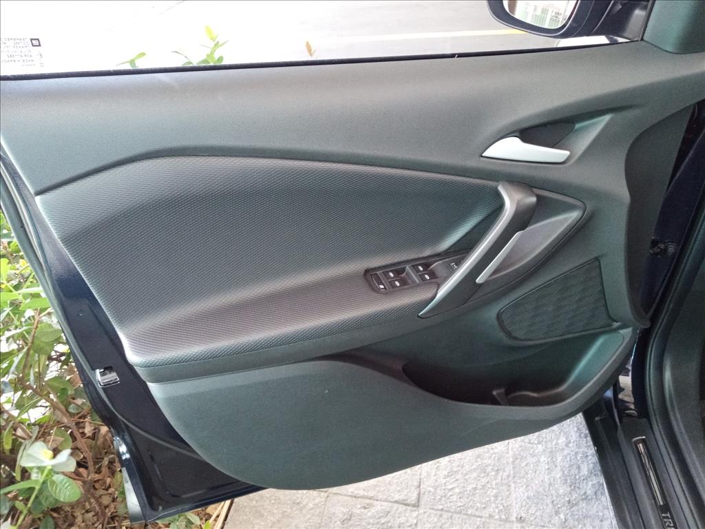 TRACKER 1.0 TURBO FLEX LT AUTOMÁTICO11