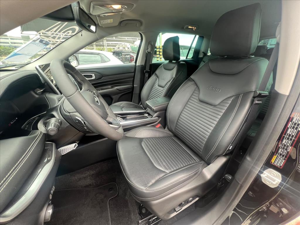 COMMANDER 1.3 T270 TURBO FLEX LONGITUDE AT611