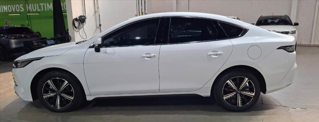 KING 1.5 DM-I PHEV GS AUTOMÁTICO3