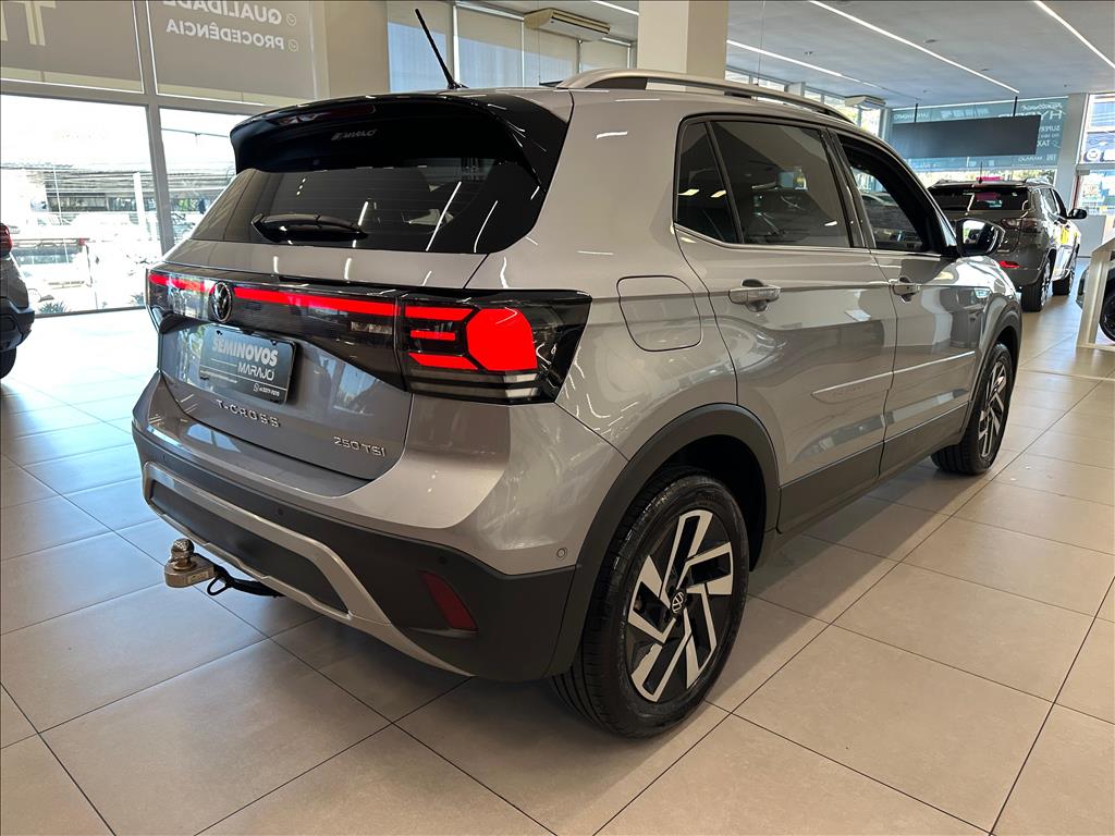 T-CROSS 1.4 250 TSI TOTAL FLEX HIGHLINE AUTOMÁTICO11