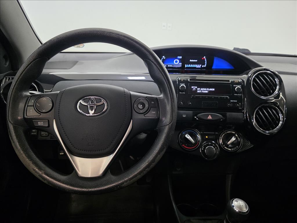 ETIOS 1.5 X PLUS 16V FLEX 4P MANUAL9