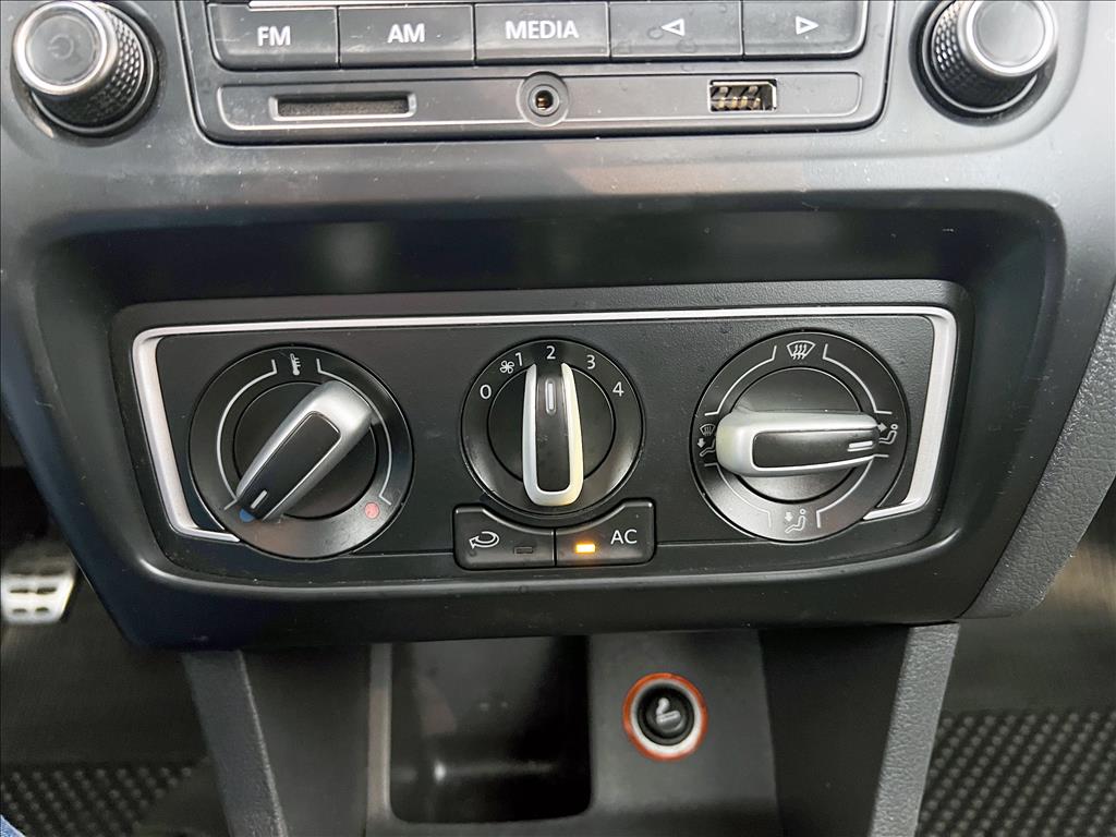 FOX 1.6 MI SELEÇÃO 8V FLEX 4P MANUAL14