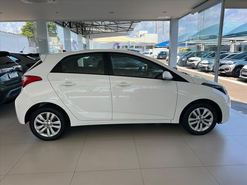 HB20 1.6 COMFORT PLUS 16V FLEX 4P AUTOMÁTICO3