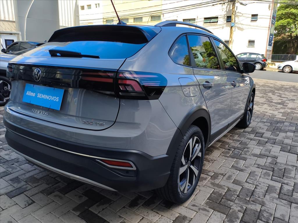 NIVUS 1.0 200 TSI TOTAL FLEX HIGHLINE AUTOMÁTICO7