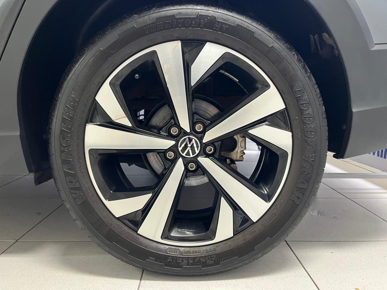 NIVUS 1.0 200 TSI TOTAL FLEX HIGHLINE AUTOMÁTICO12